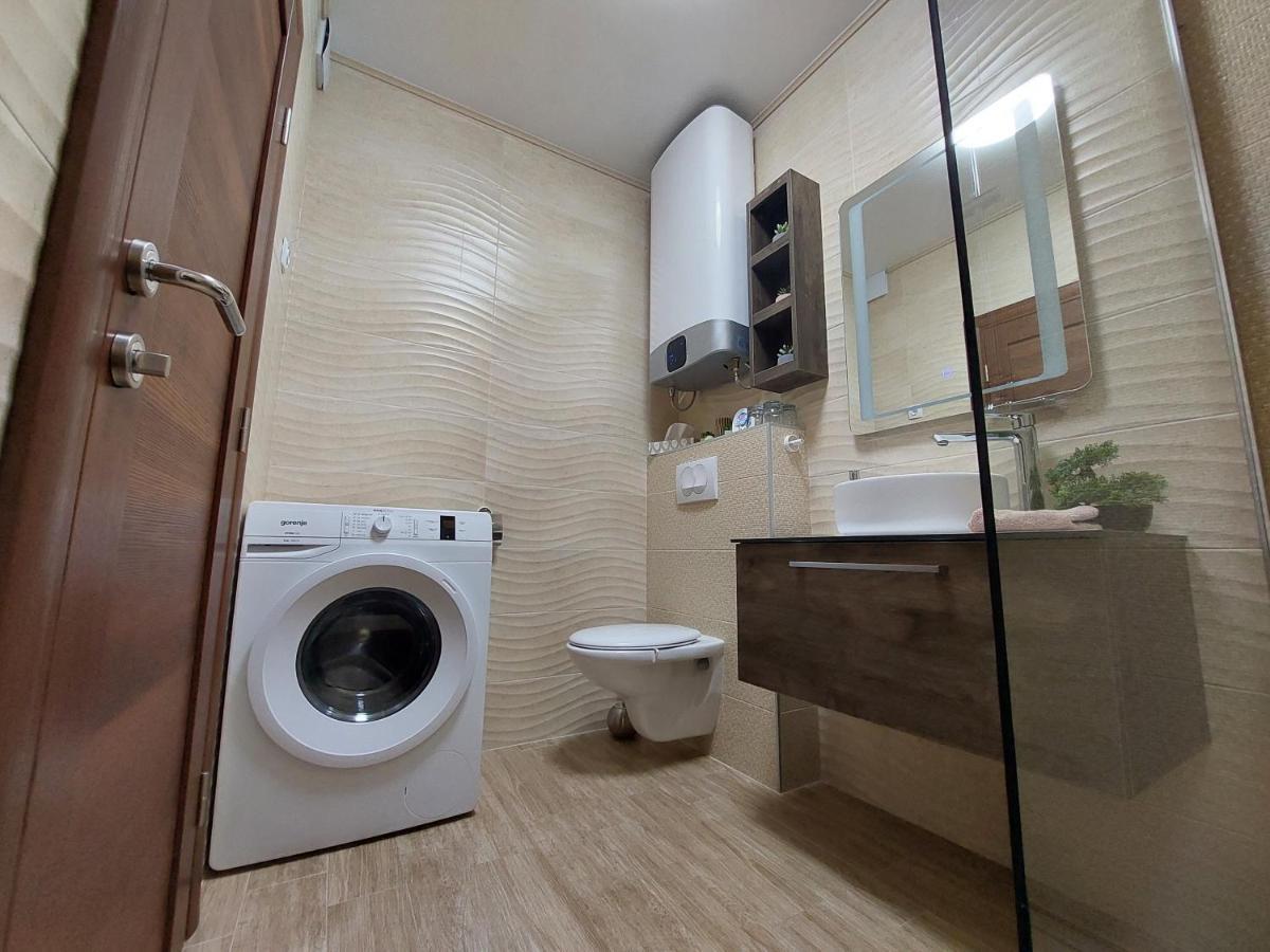 Vively Lux Apartment Subotica Exterior photo